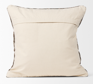 Chloe pillow